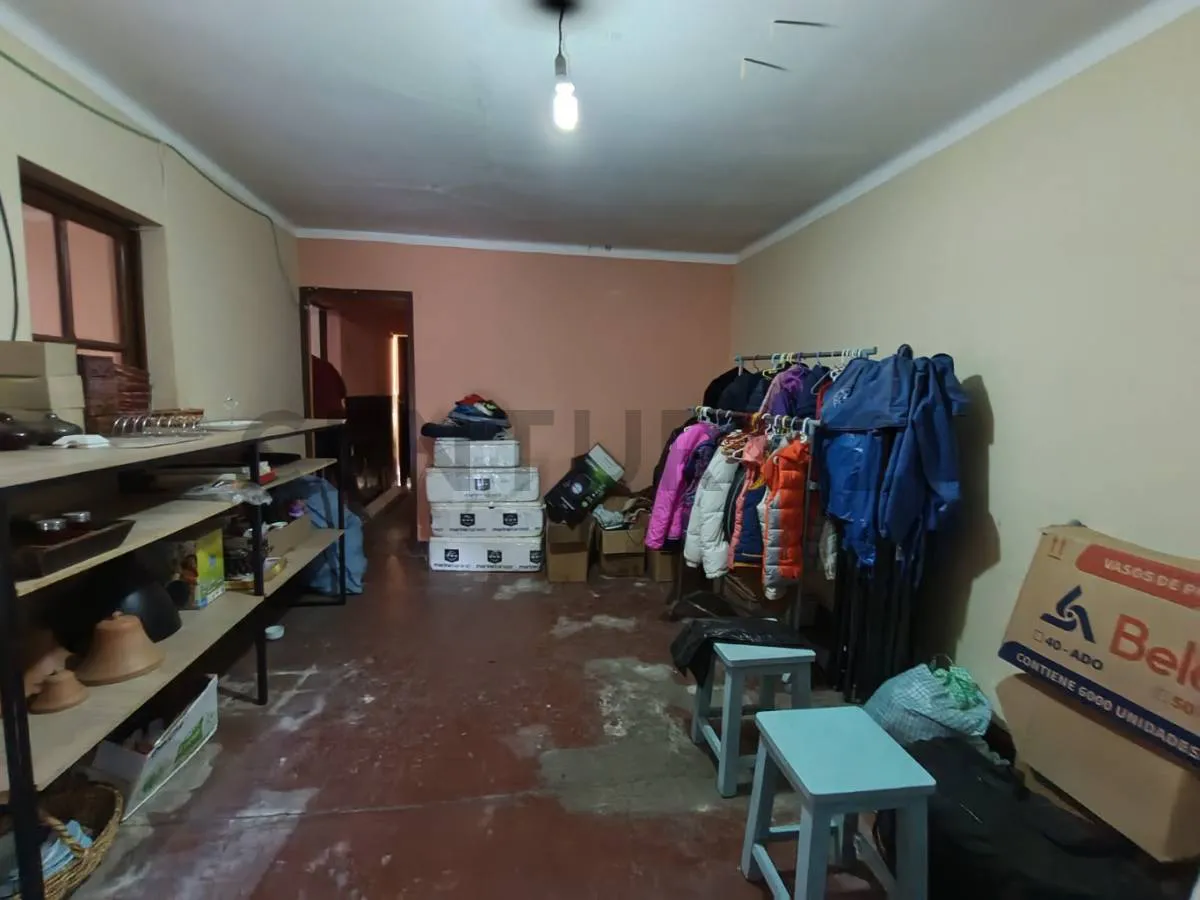 Foto 7 de Casa en Venta a Precio de Terreno a Cuadra y Media de Las Américas