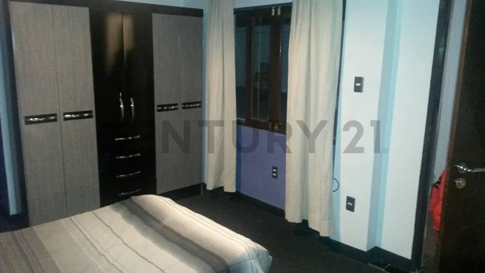 Foto 12 de Casa en Venta a Precio de Terreno a Cuadra y Media de Las Américas