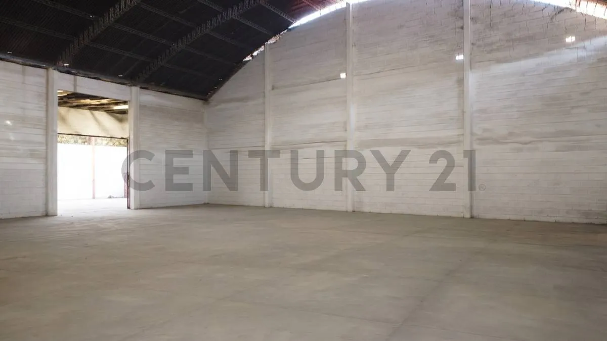 Foto 3 de Galpón Industrial/Comercia en Anticretico – Zona Sud Oeste, Cochabamba