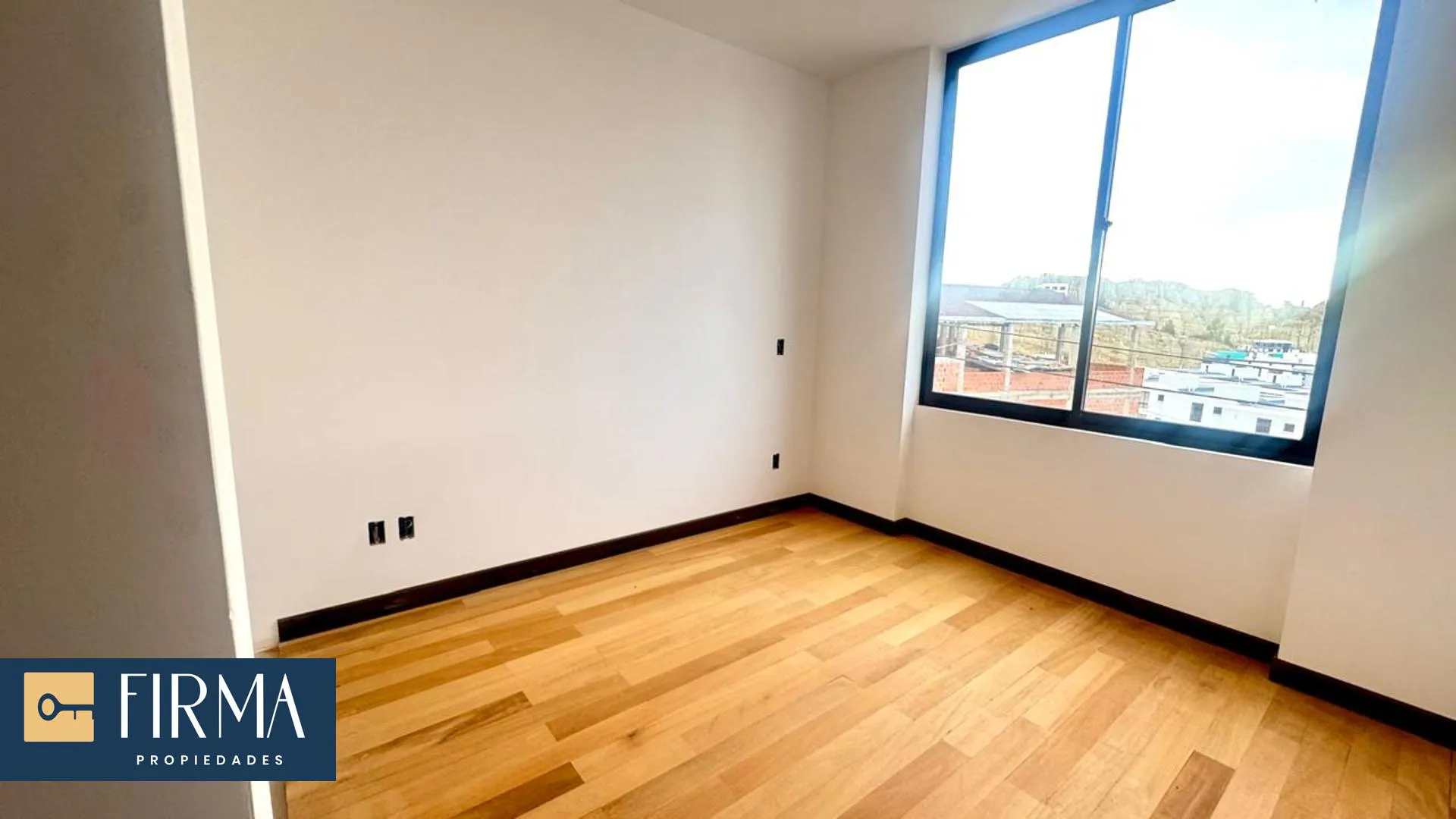 Foto 2 de Compra Esta Casa en Preventa en Achumani