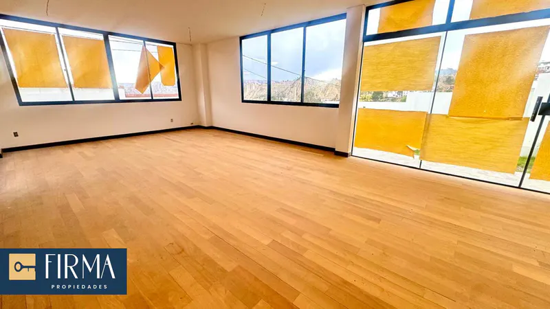 Foto 10 de Compra Esta Casa en Preventa en Achumani