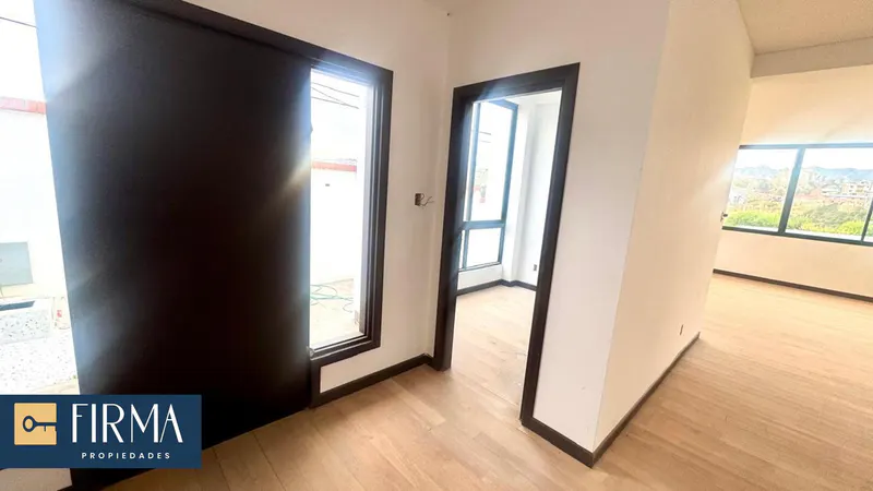Foto 9 de Compra Esta Casa en Preventa en Achumani