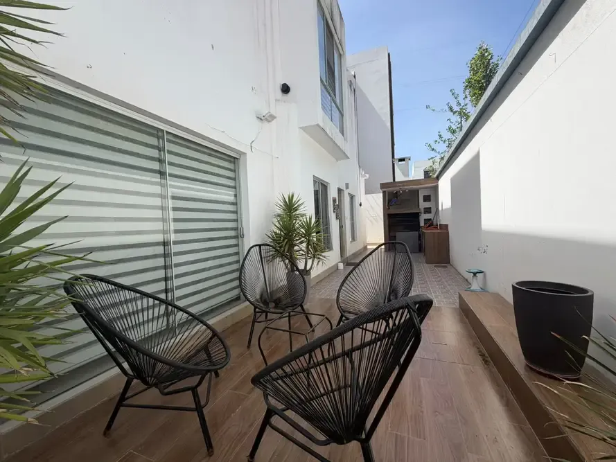 Foto 9 de Casa en Venta en Condominio Cerrado – Barrio Residencial Miraflores, Tarija