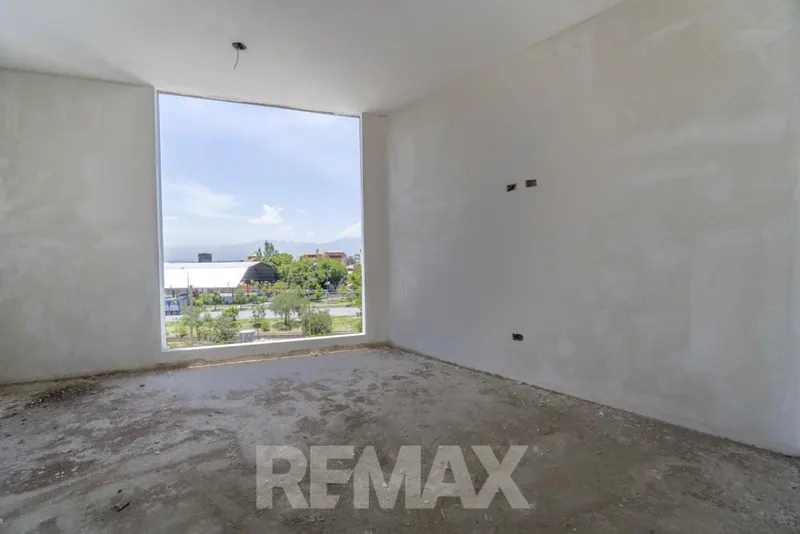 Foto 12 de Local Comercial en Pre-venta, Edif. Pradera V