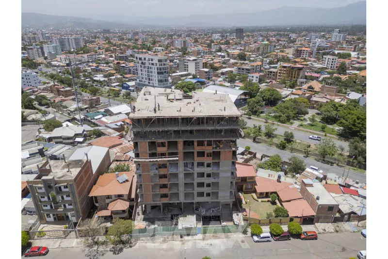 Foto 6 de Local Comercial en Pre-venta, Edif. Pradera V