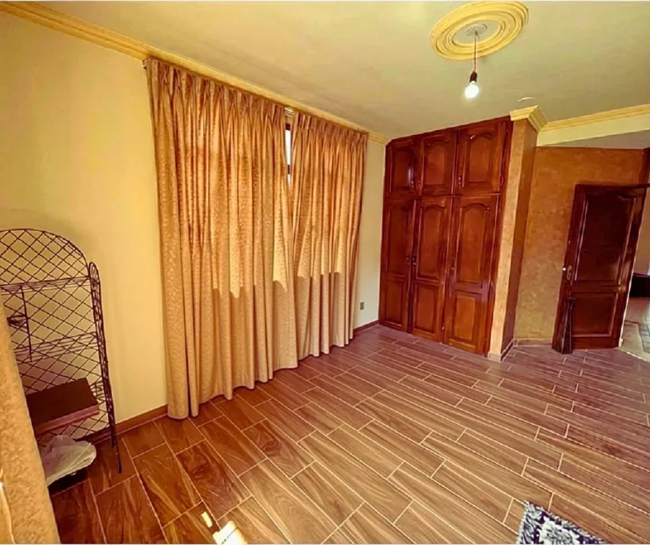 Foto 2 de Cómodo Departamento 3 Dor. en 1er Piso. Prox. Parque Demetrio Canelas