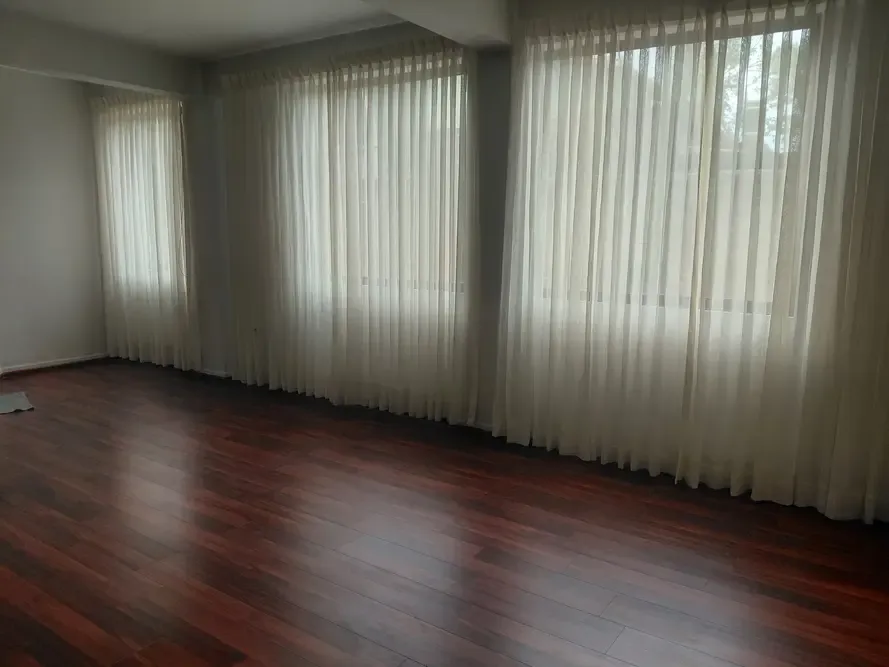 Foto 3 de Departamento en Venta de 112.87m2 con Parqueo - Z/Mayorazgo