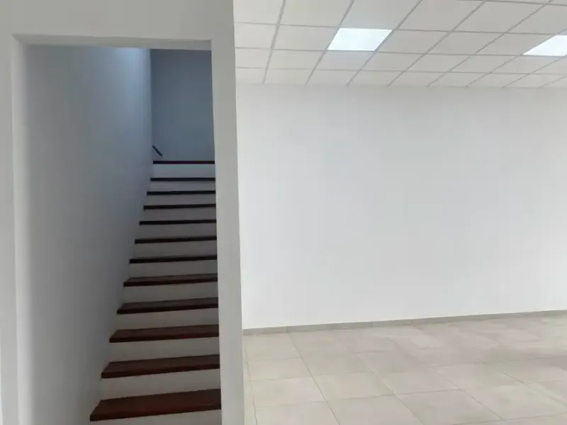 Foto 6 de Exclusivo Local Comercial en Ubicacion Estrategica - Centro de La Ciudad