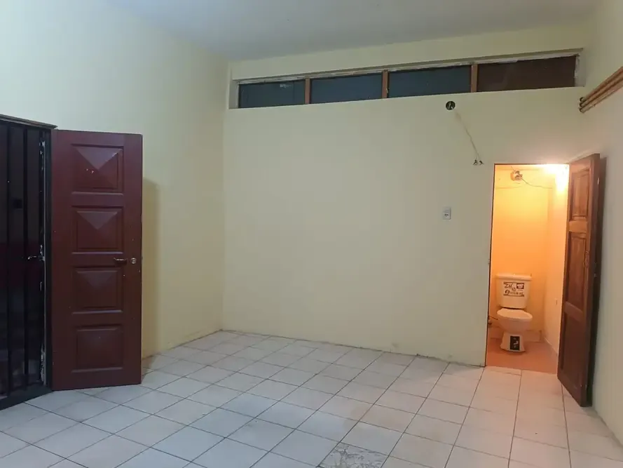 Foto 6 de Local Comercial en Alquiler