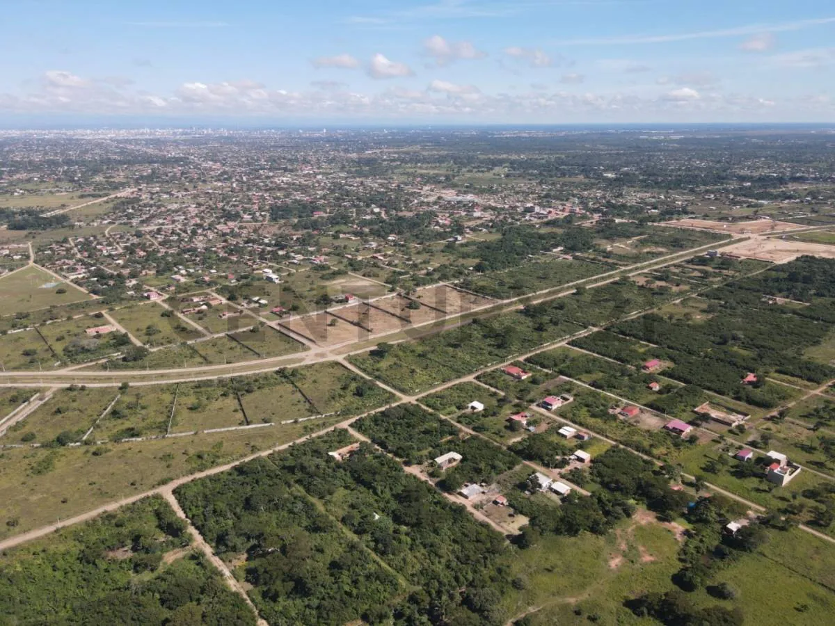 Foto 8 de Terreno en Venta – Oportunidad de Inversión Urb Tavaguasu