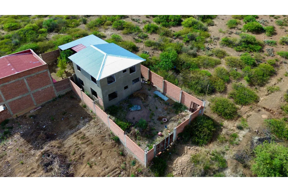 Foto 1 de Casa en Obra Gruesa en Venta