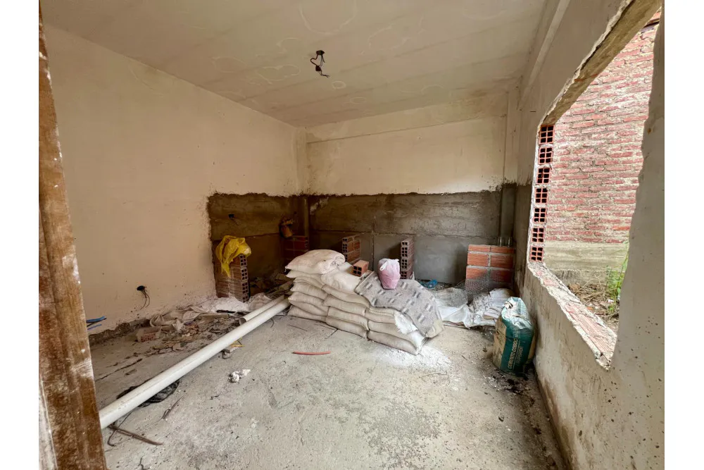 Foto 4 de Casa en Obra Gruesa en Venta