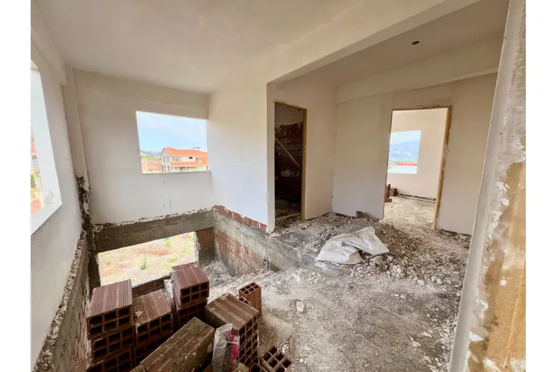 Foto 10 de Casa en Obra Gruesa en Venta