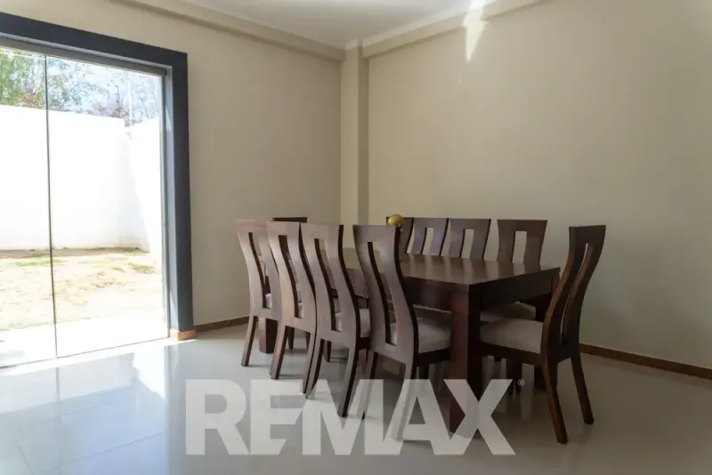 Foto 6 de Casa Independiente en Condebamba - Ubicación Estratégica a ½ Cuadra de La 2da Circunvalación