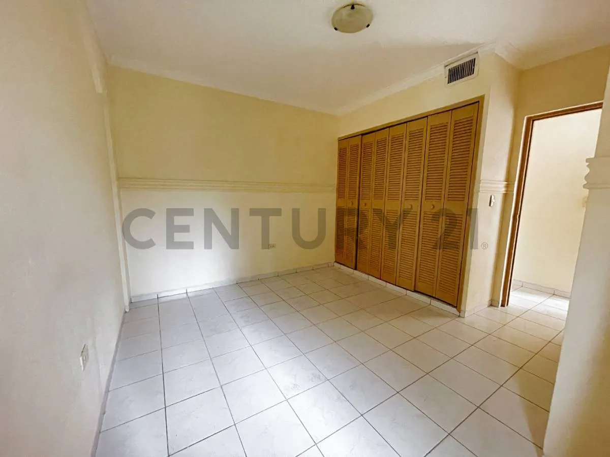 Foto 5 de Departamento 3 D en Alquiler Condominio Atlantica | Roca y Coronado