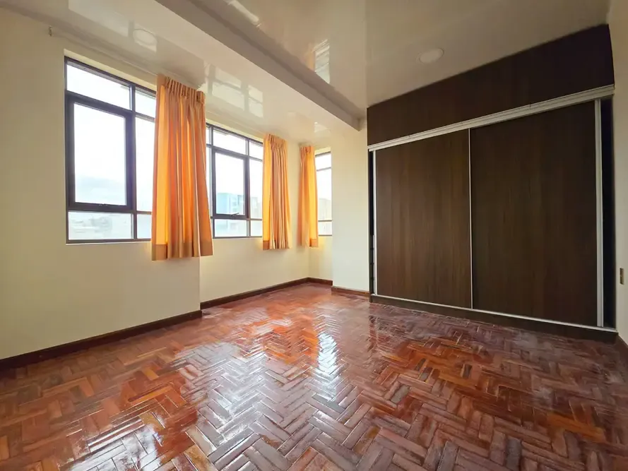 Foto 6 de Departamento a Estrenar en Venta Cerca al Mercado Campero