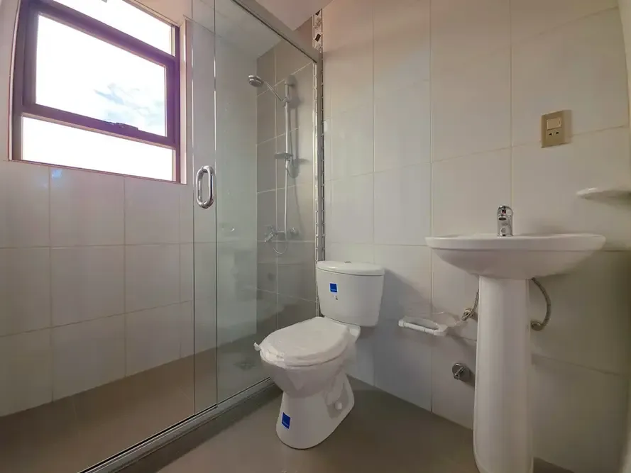 Foto 3 de Departamento a Estrenar en Venta Cerca al Mercado Campero