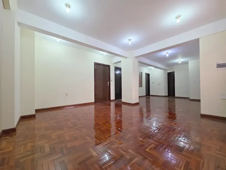 Foto 15 de Departamento a Estrenar en Venta Cerca al Mercado Campero