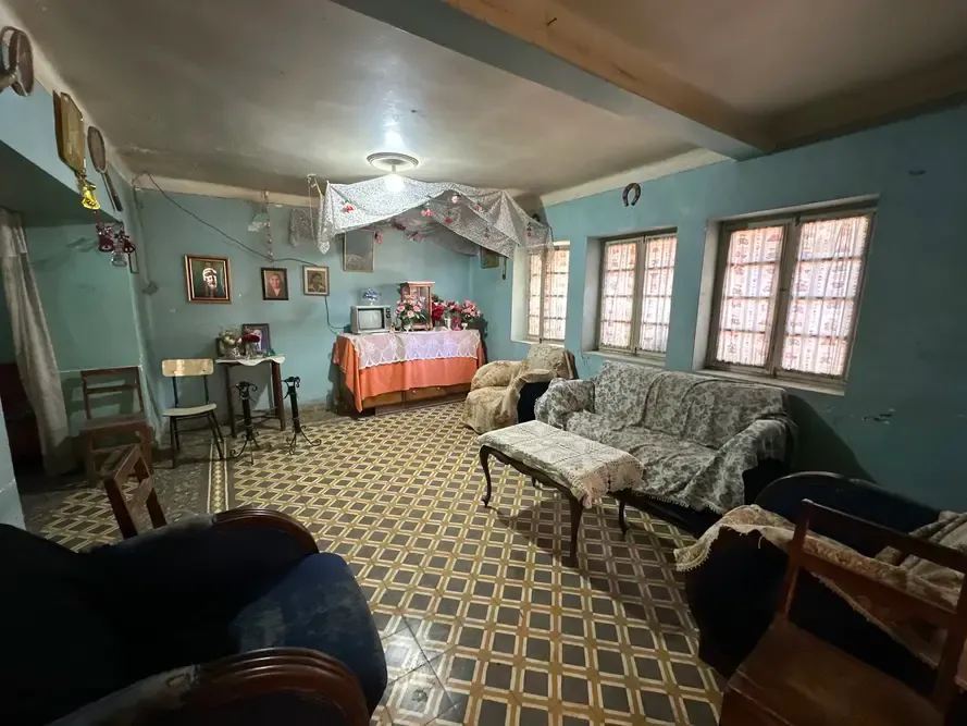Foto 5 de Casa en Venta Como Terreno - Barrio Ingavy