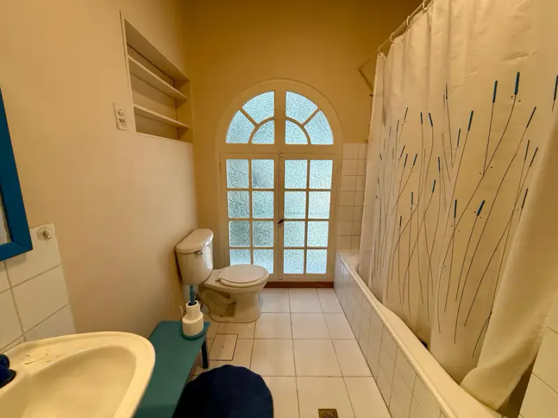 Foto 19 de Hermosa casa en alquiler, Sopocachi a 3 cuadras de la plaza España