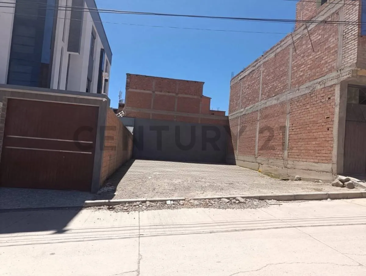 Foto 1 de Terreno en venta
