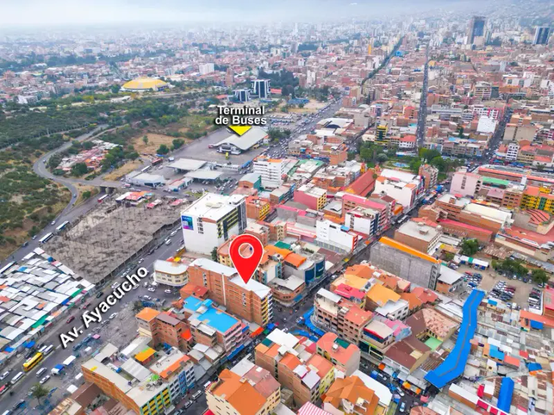 Foto 8 de Local Comercial en Alquiler – Piso 2-6 en El Centro de Cochabamba