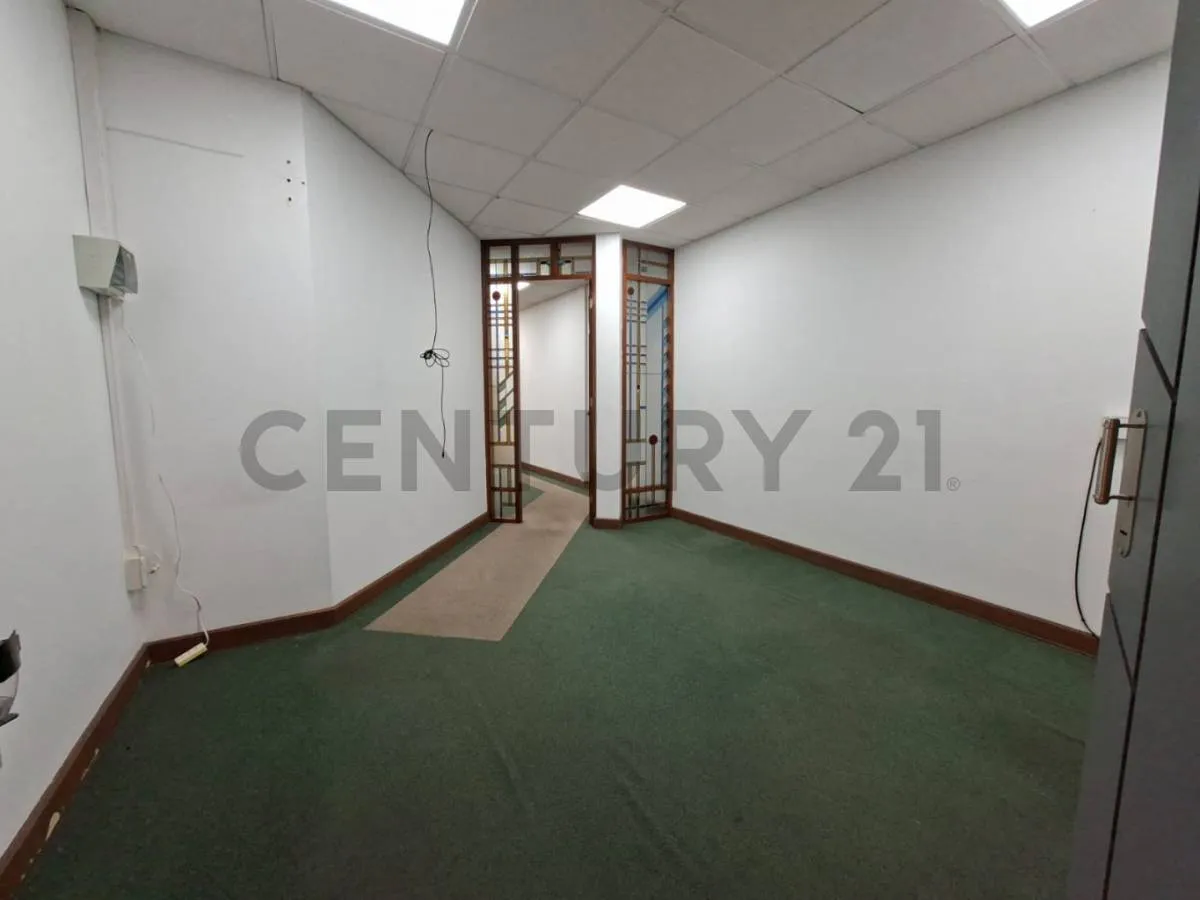 Foto 4 de Exclusivo Consultorio Médico en Venta | Calacoto