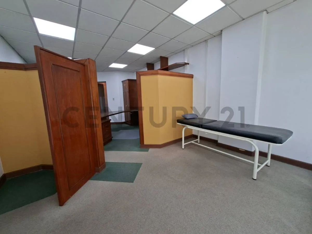 Foto 2 de Exclusivo Consultorio Médico en Venta | Calacoto