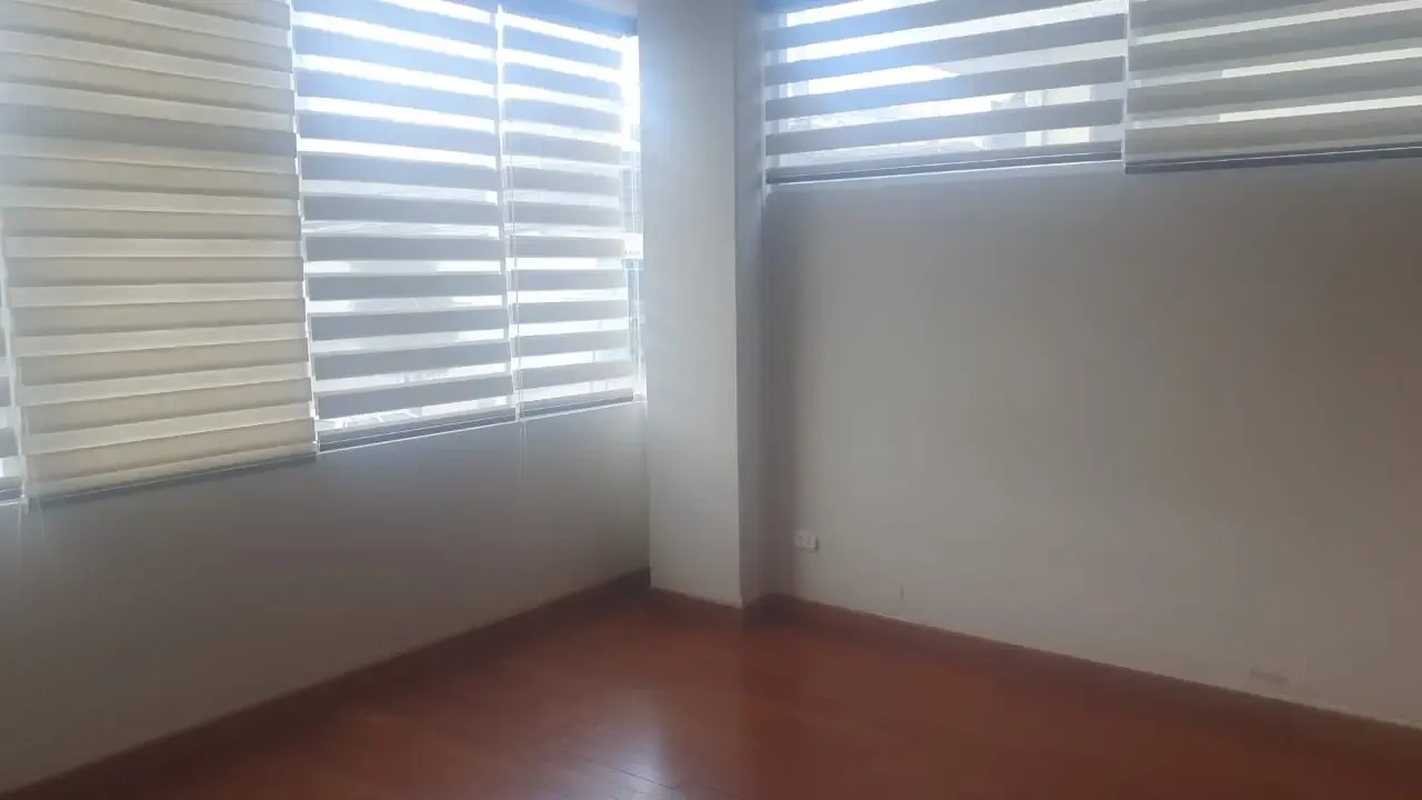 Foto 3 de Departamento en Alquiler en Calacoto