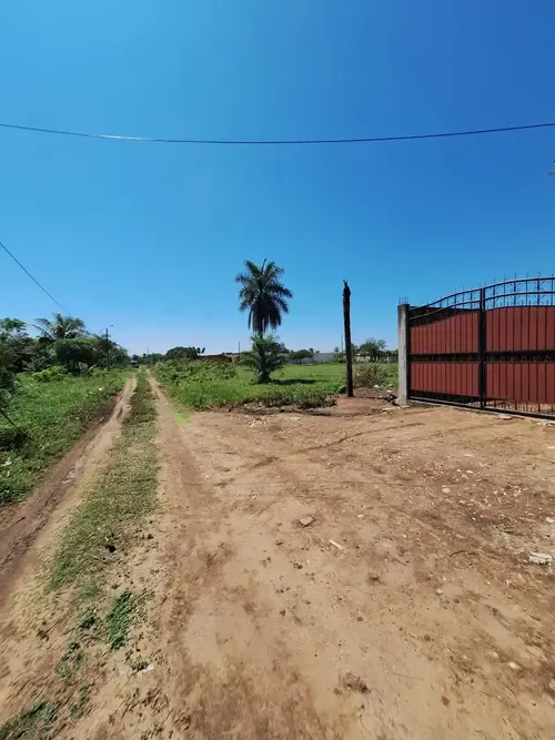 Foto 4 de Casa en Venta en La Avenida Lujan a una cuadra