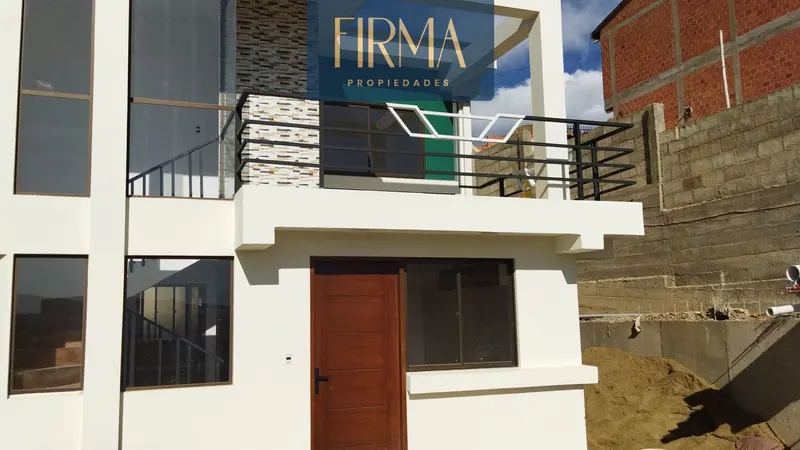 Foto 16 de Compra Esta Casa en Condominio Privado en Los Rosales de Alto Calacoto