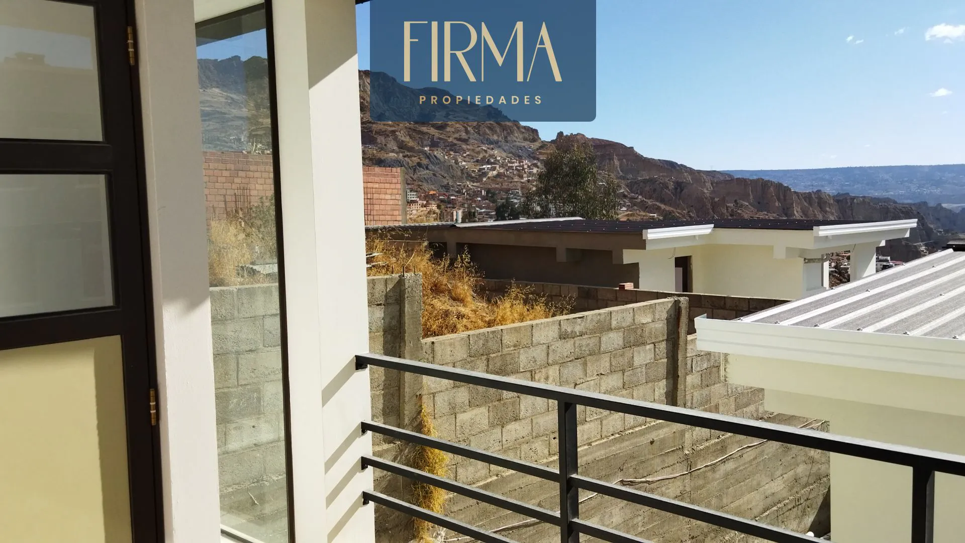 Foto 12 de Compra Esta Casa en Condominio Privado en Los Rosales de Alto Calacoto