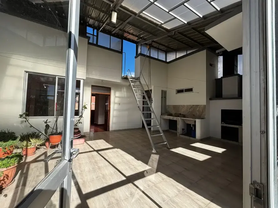 Foto 8 de Casa Comercial en Venta!! 🏠 ✨
