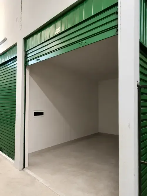 Foto 6 de Depósito en Venta Centro Comercial Maquio Feria Barrio Lindo