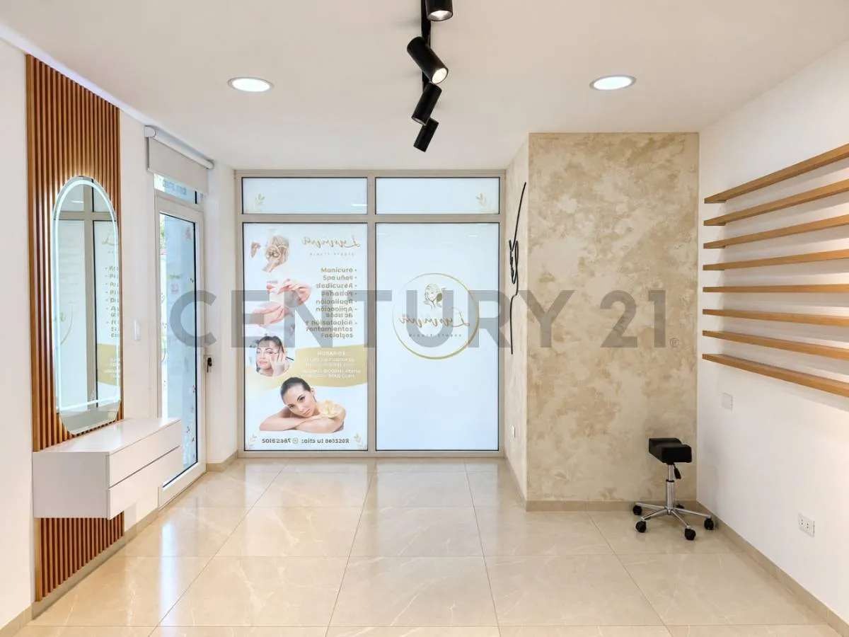 Foto 3 de local comercial en Edif. Leblon