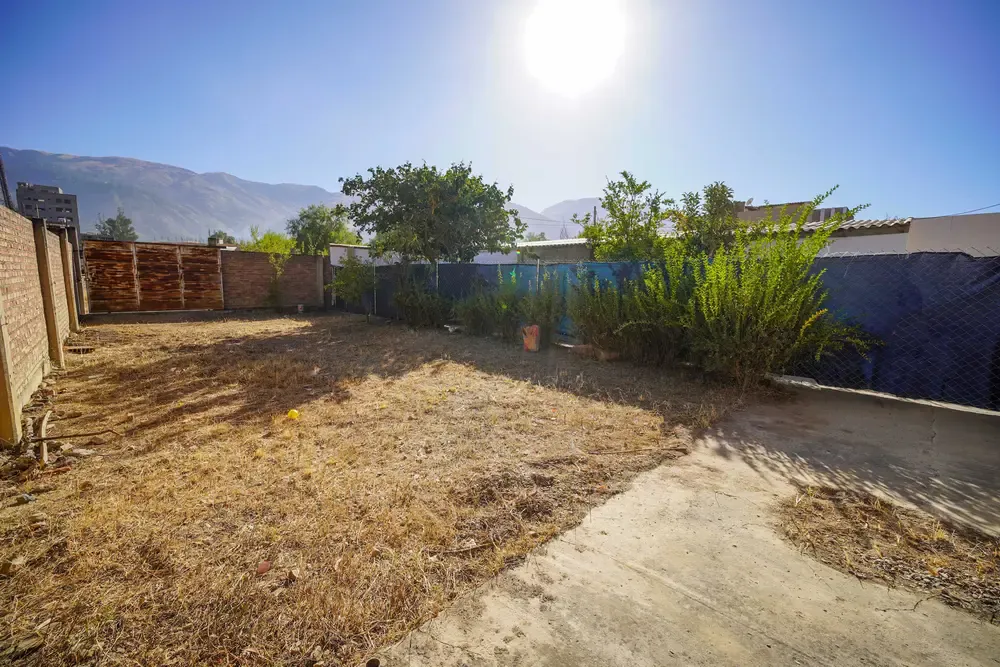Foto 15 de Terreno con Construcción en Venta – Próximo a Av. Ecológica y Puente Khora