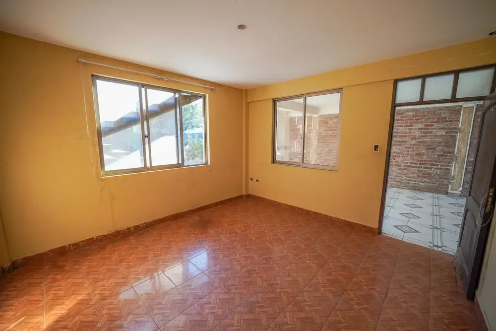 Foto 14 de Terreno con Construcción en Venta – Próximo a Av. Ecológica y Puente Khora