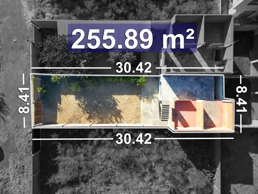 Foto 3 de Terreno con Construcción en Venta – Próximo a Av. Ecológica y Puente Khora