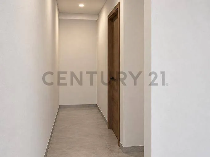 Foto 5 de Local comercial 1, Equipetrol plaza Italia