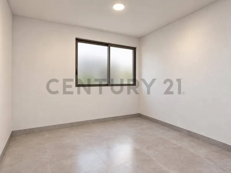 Foto 6 de Local comercial 1, Equipetrol plaza Italia