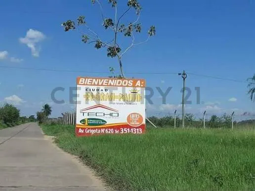 Foto 3 de Terreno en Venta en Warnes