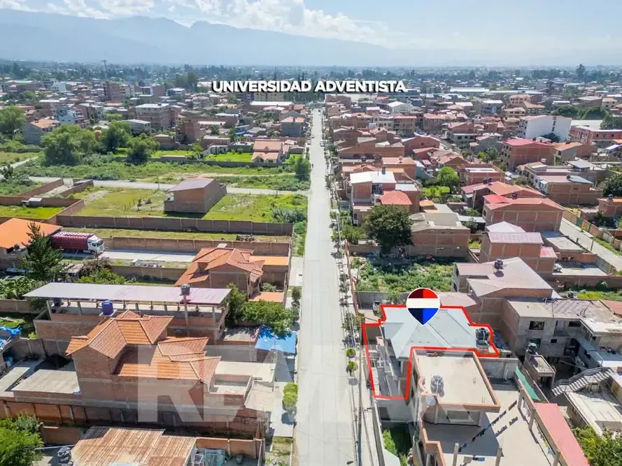 Foto 2 de Viva en paz, seguridad y comunidad: Casa exclusiva a pasos de la Universidad Adventista de Bolivia