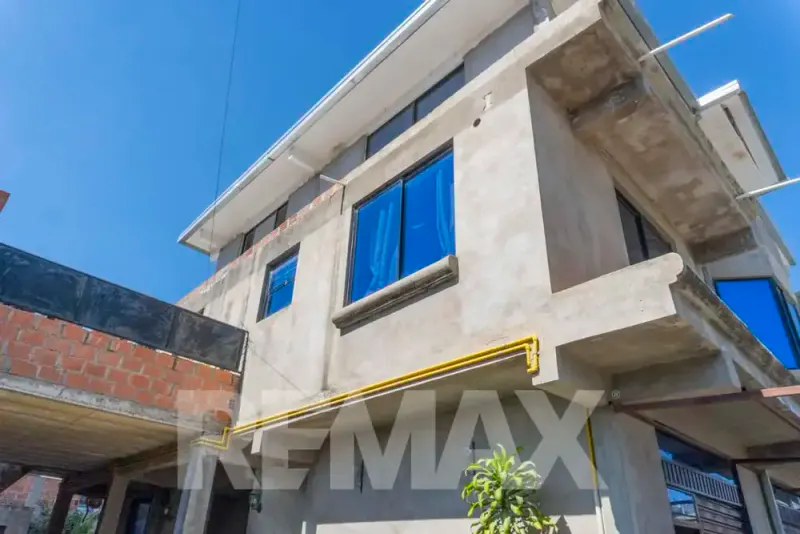 Foto 6 de Viva en paz, seguridad y comunidad: Casa exclusiva a pasos de la Universidad Adventista de Bolivia
