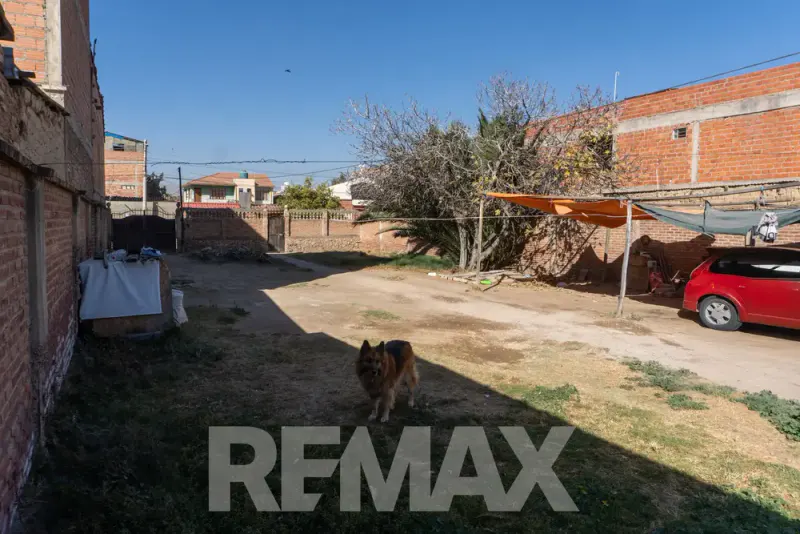 Foto 12 de Espectacular TERRENO de 560 m² con Amplio Frente en Zona Residencial – Jaihuayco