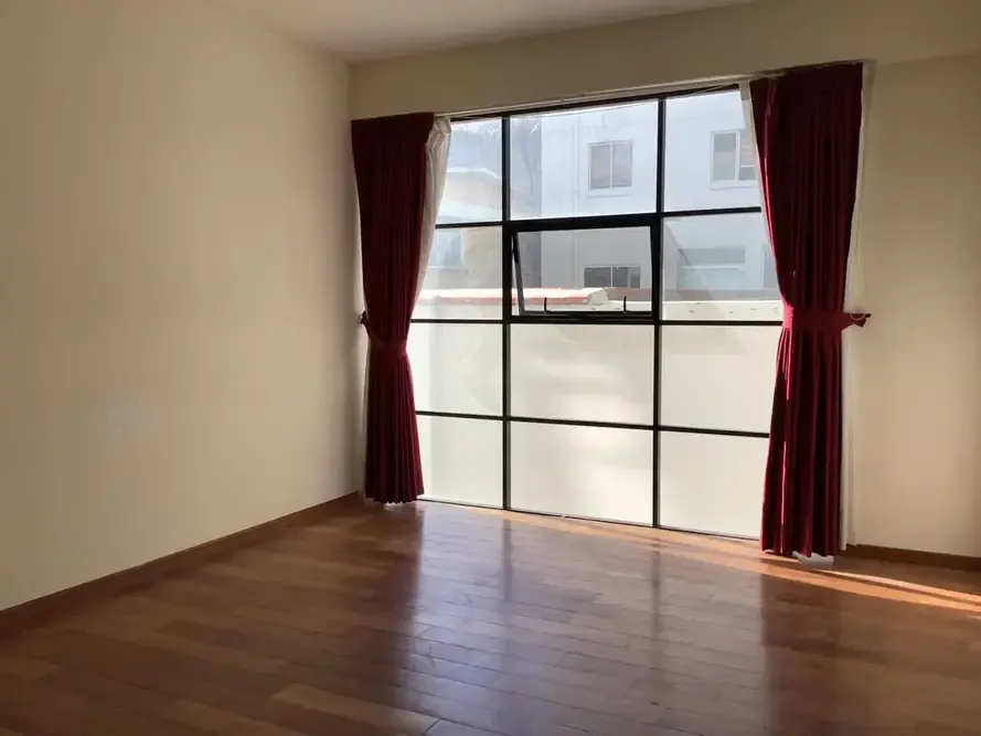 Foto 1 de Departamento en alquiler en Calacoto