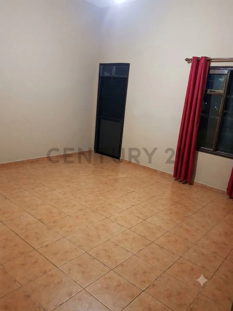 Foto 10 de Casa en Anticretico Sudeste 300.000 Bs