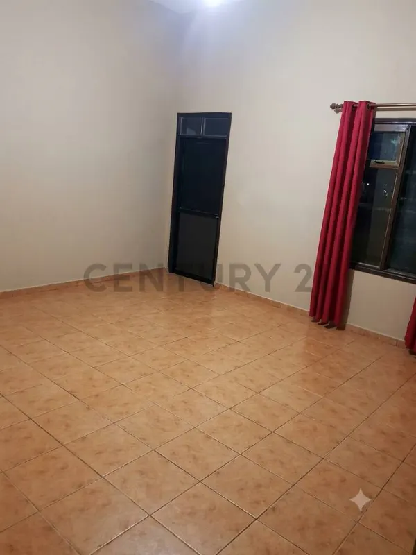 Foto 10 de Casa en Anticretico Sudeste 300.000 Bs
