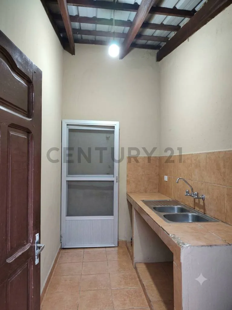 Foto 7 de Casa en Anticretico Sudeste 300.000 Bs
