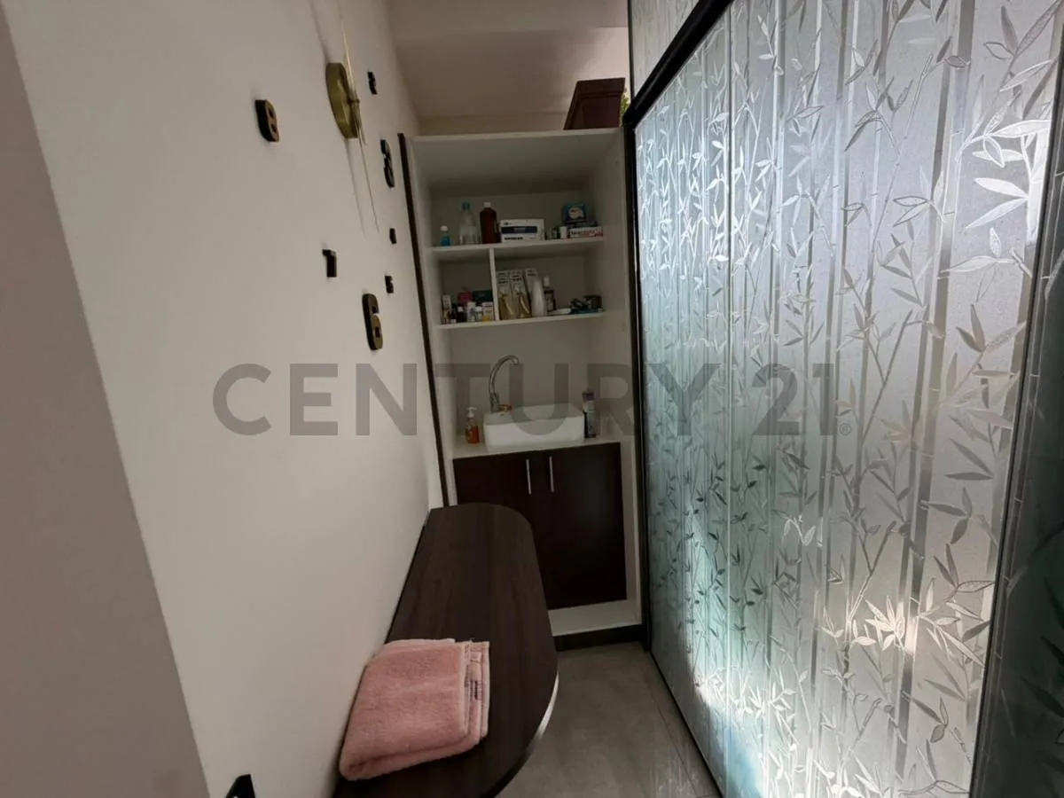 Foto 3 de Consultorio dental en venta de 27,48 metros cuadrados, completamente equipado