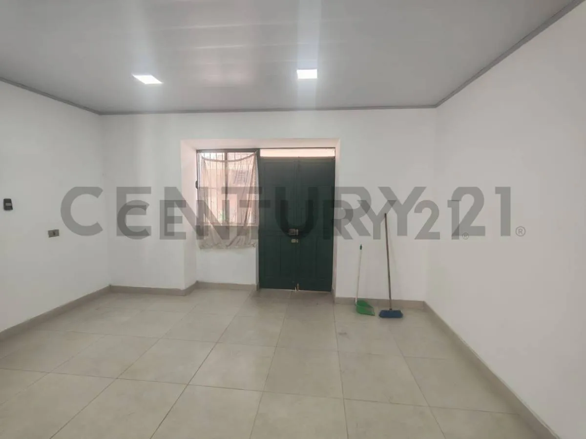 Foto 5 de Tienda en Alquiler en Pleno Centro de La Cuidad